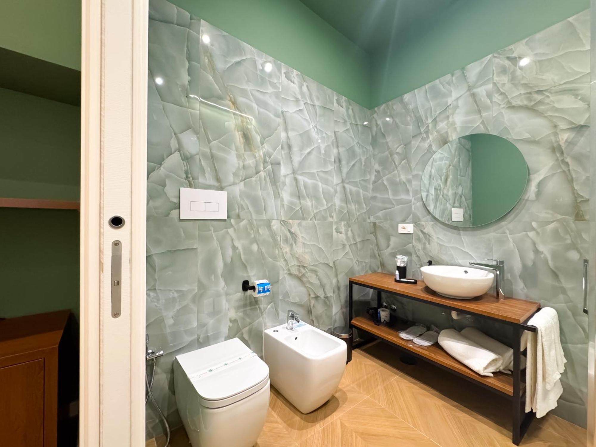 Toledo Luxury Rooms - Lr Collection Nápoles Exterior foto